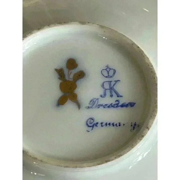 Richard Klemm Dresden Porcelain Gold Demitasse and Saucer Late1860s - Picture 8 of 16